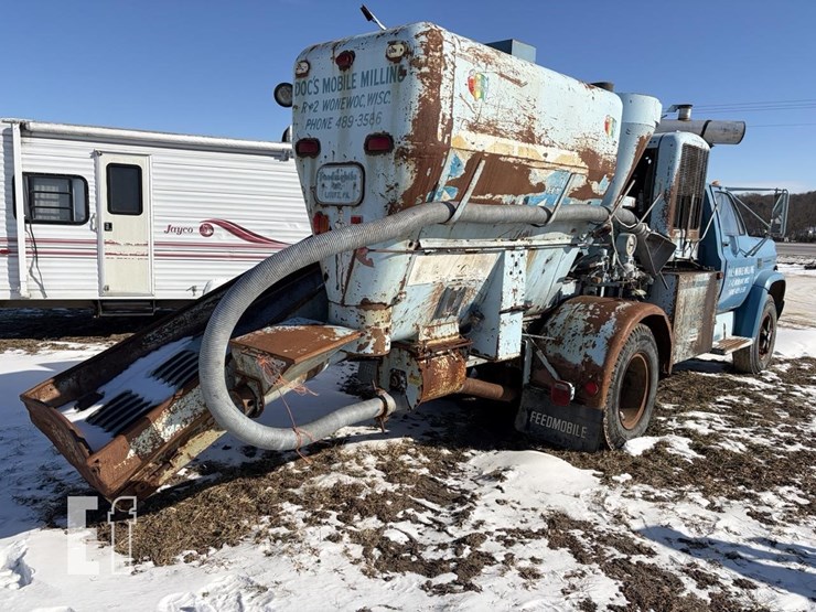 1977-chevrolet-c65-image-2