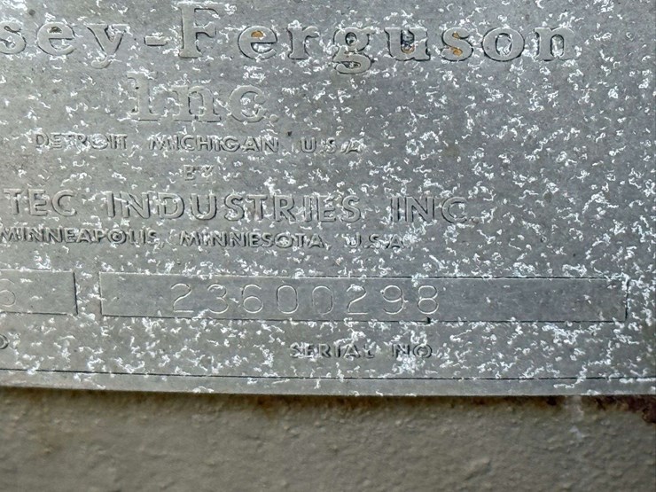 massey-ferguson-98-image-29