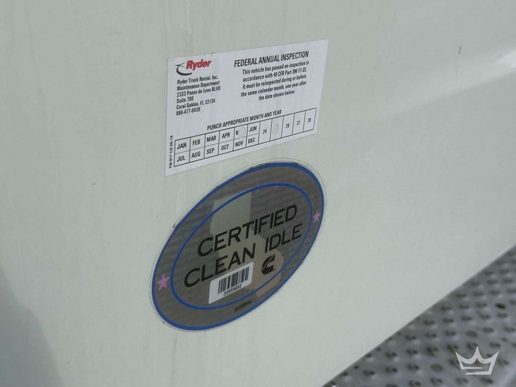 2019-freightliner-m2-106-image-24