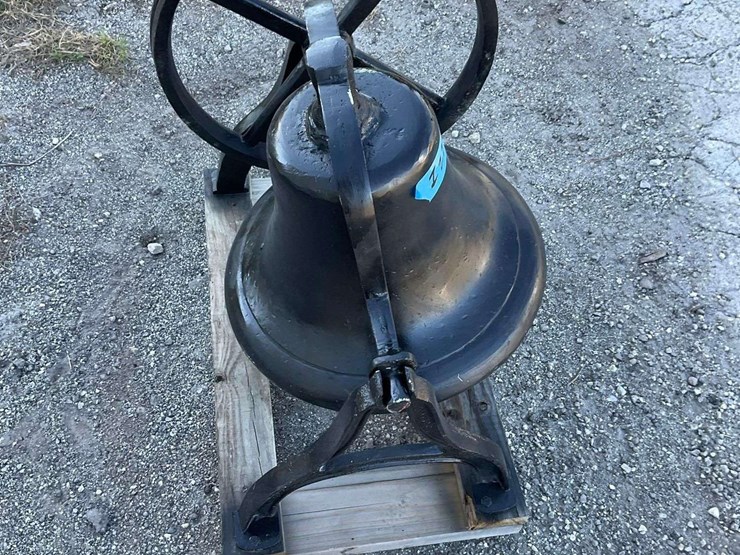 decorative-dinner-bell-image-4