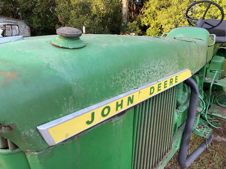 john-deere-3020-image-16