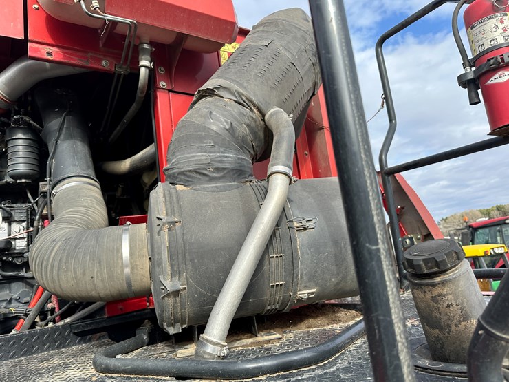 #38416-•-2016-case-axial-flow-8240-prwd-combine-yfg230343-image-57