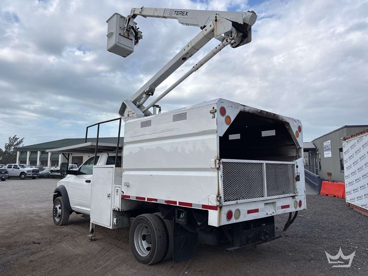 2011-dodge-ram-4x4-terex-hi-ranger-lt40-40ft.-forestry-chipper-insulated-bucket-truck-image-3