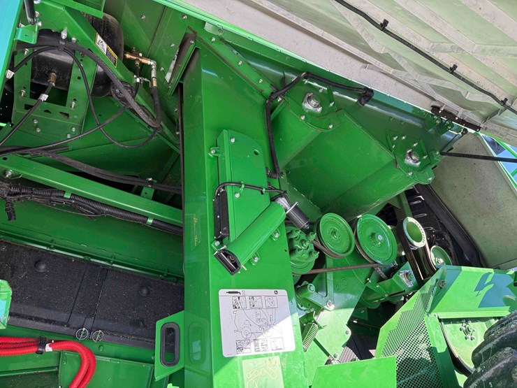2016-john-deere-s660-image-49