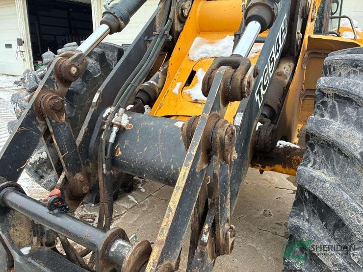 deere-tc54h-image-3