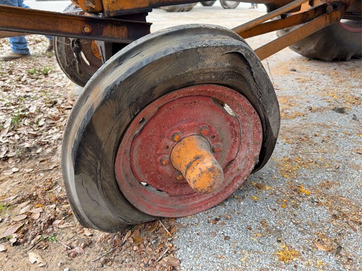 minneapolis-moline-diesel-image-22