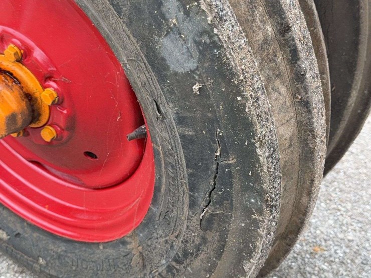 minneapolis-moline-image-41