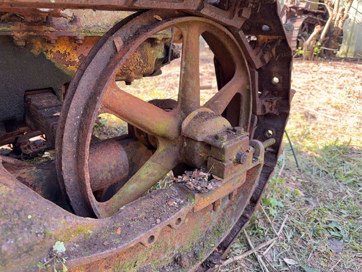 caterpillar-2-ton-image-37