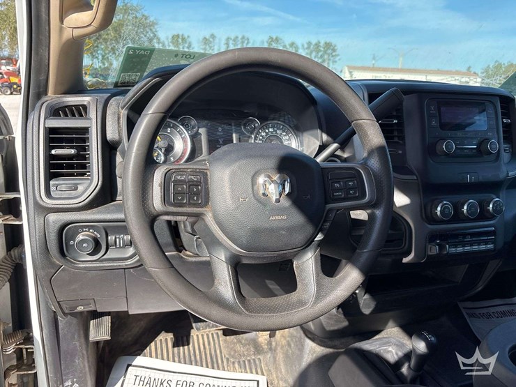 2019-ram-4500-4x4-s/a-dump-truck-image-26