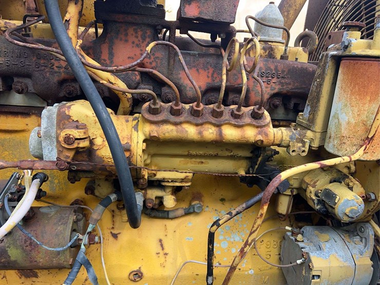 caterpillar-814-image-36