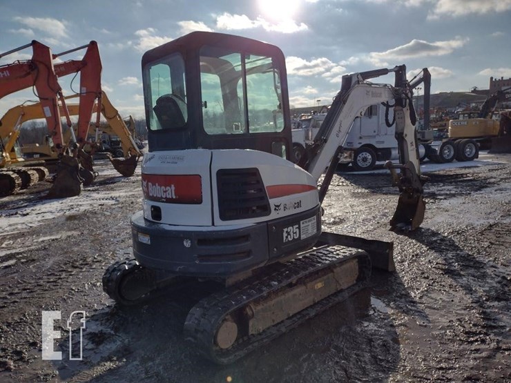 bobcat-e35-image-50