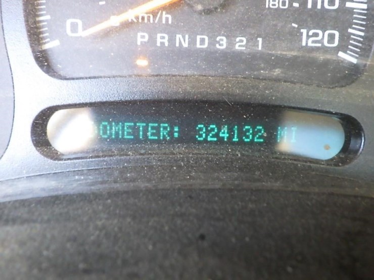 2006-chevrolet-2500-image-16