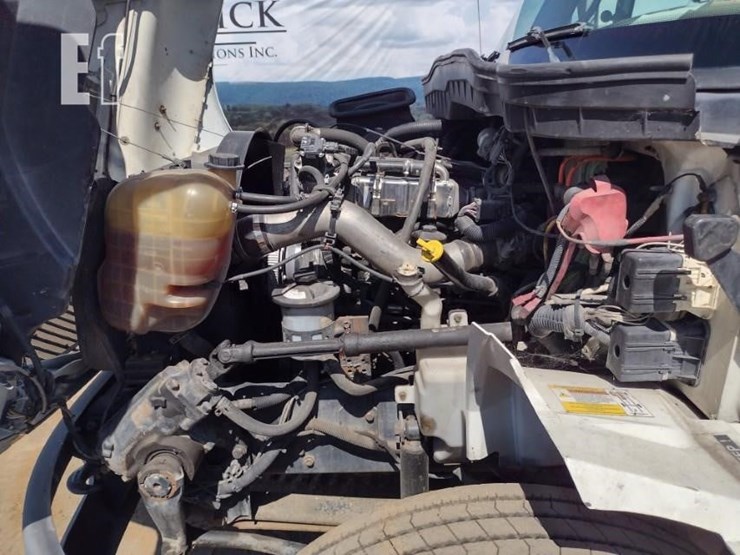 2008-international-durastar-4300-image-15