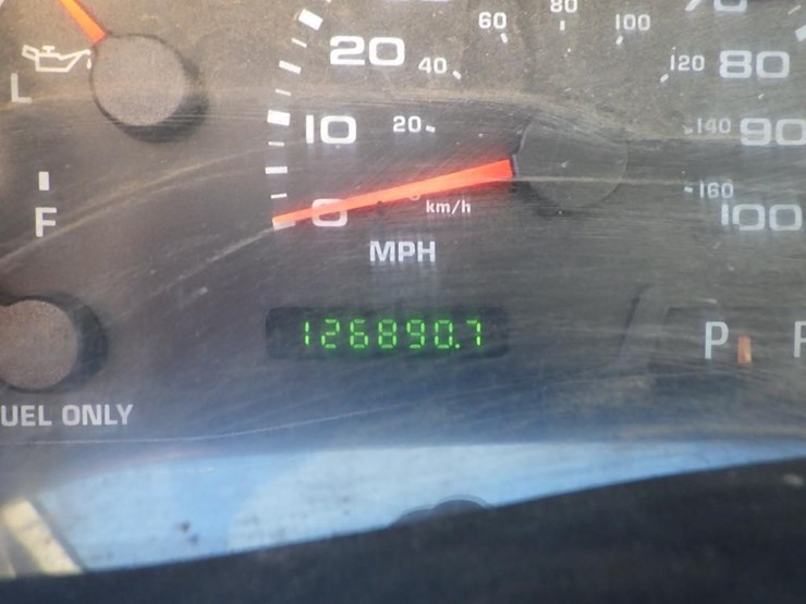 2004-ford-f550-image-19