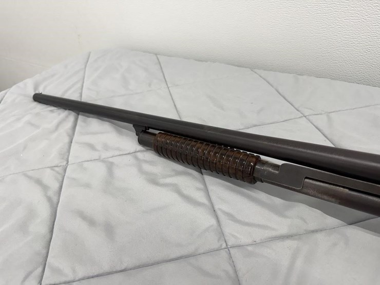 stevens-model-820-12-gauge-shotgun-image-6