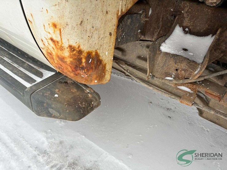 2015-ford-f350-image-17