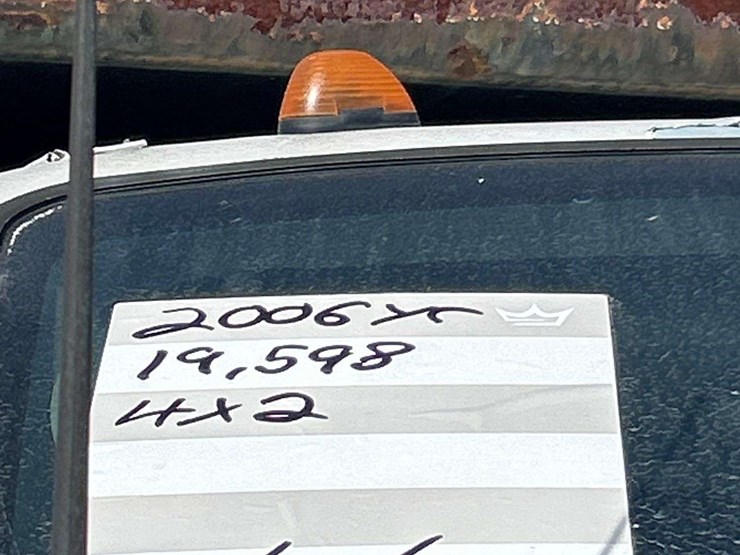 2006-ford-f650-image-32