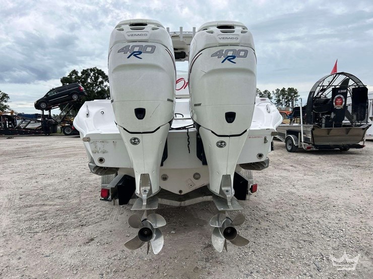 2014-glasstream-360-scx-twin-400r-mercury's-with-triple-axle-aluminum-trailer-image-29