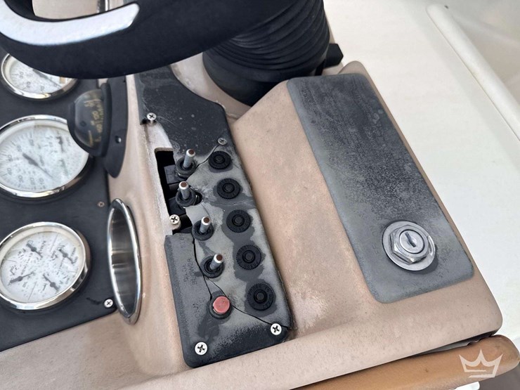 2009-mariah-sc23-23ft.-cabin-cruiser-with-t/a-boat-trailer-image-17