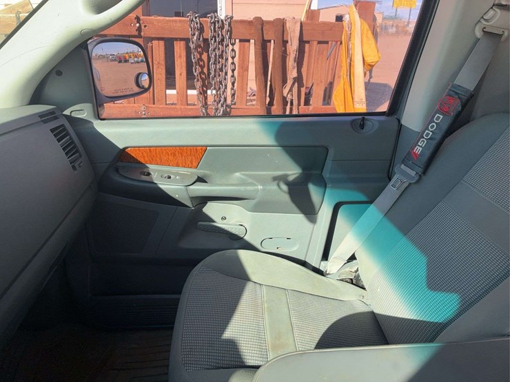 2006-dodge-ram-1500-image-19