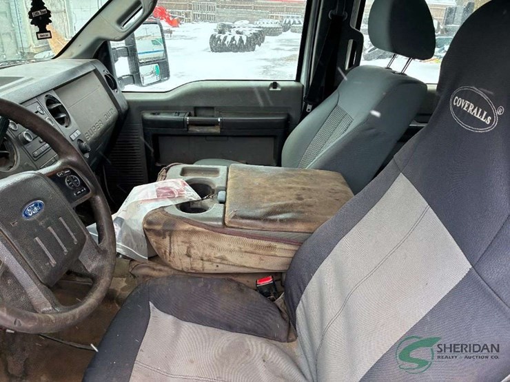 2015-ford-f350-image-30