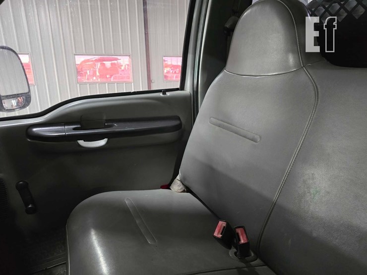 2007-ford-f550-sd-image-18