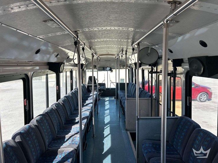 2000-thomas-saf-t-liner-image-20