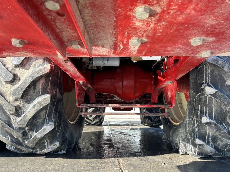 2014-versatile-400-image-71