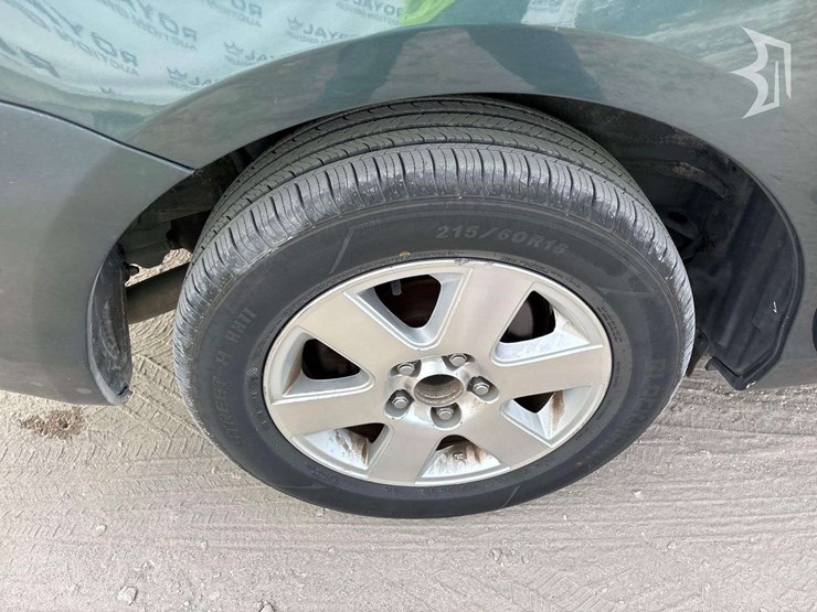 2005-toyota-sienna-image-21