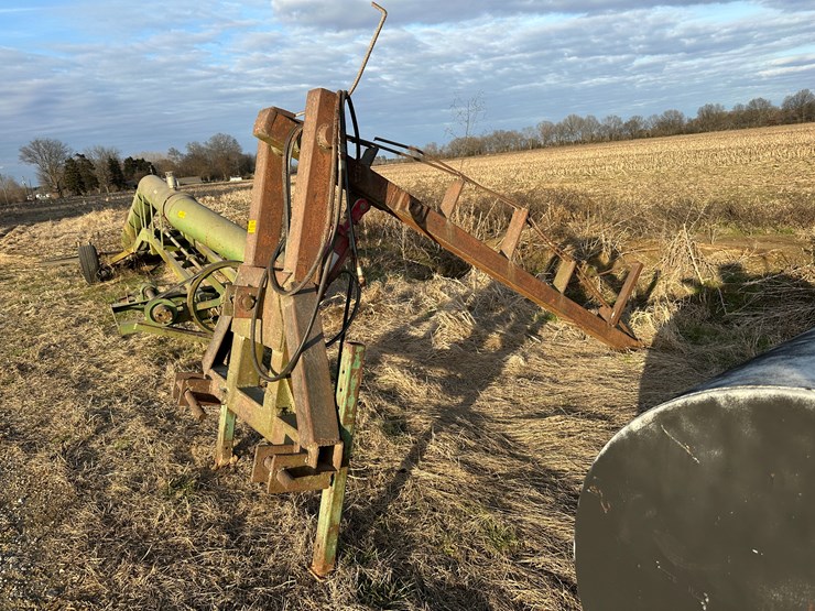 #38457-•-3pt-10'-hydraulic-hoist-image-1