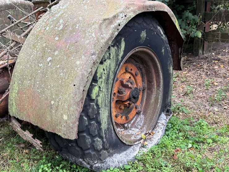 minneapolis-moline-jet-lp-orchard-image-10