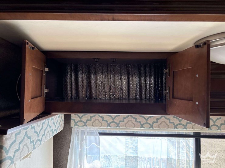 2018-freightliner-thor-venetian-400xcr-a40-41ft.-class-a-motorhome-image-38