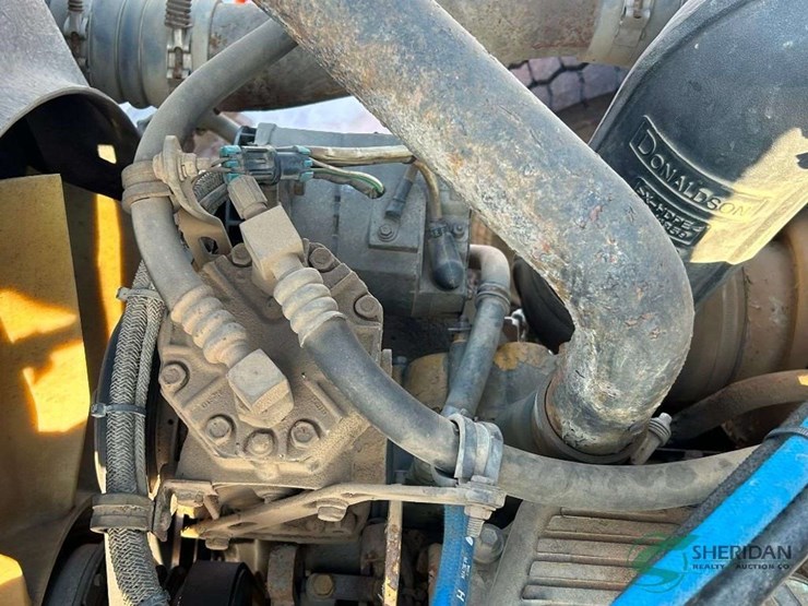 2001-western-star-4900-image-42