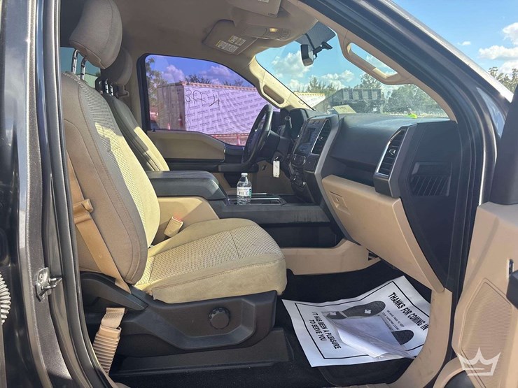 2015-ford-f150-image-24