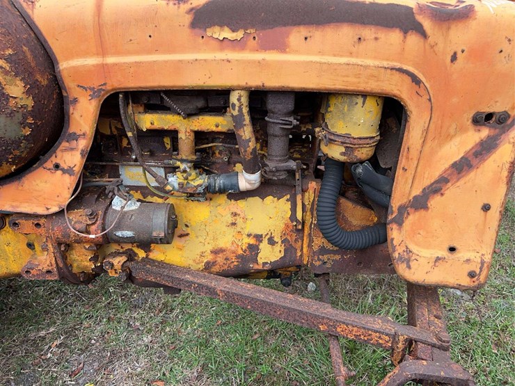 minneapolis-moline-445-image-30