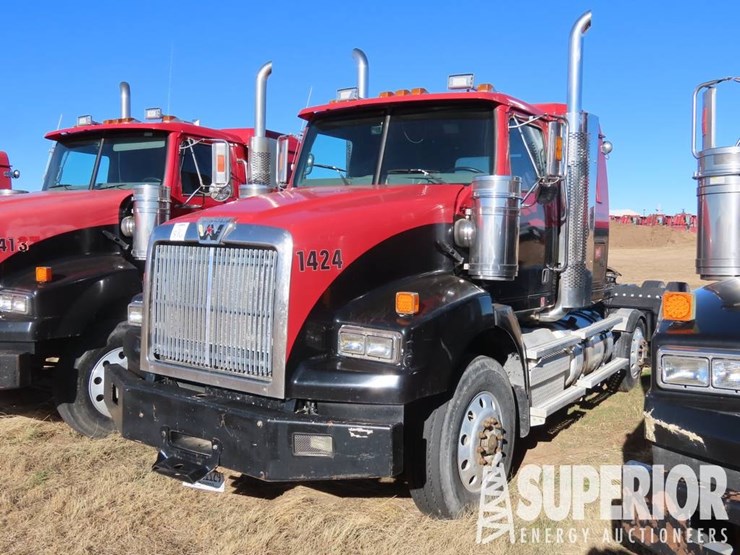 2012-western-star-4900-image-1