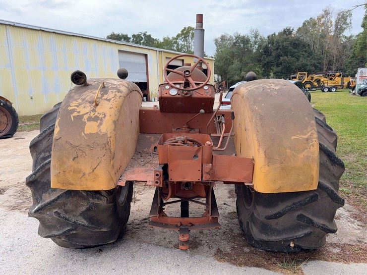 minneapolis-moline-g706-image-4