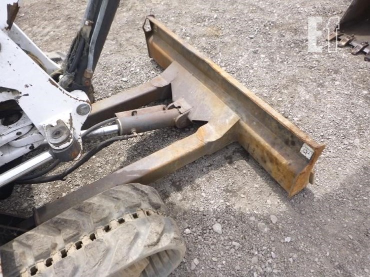 2001-bobcat-331e-image-21