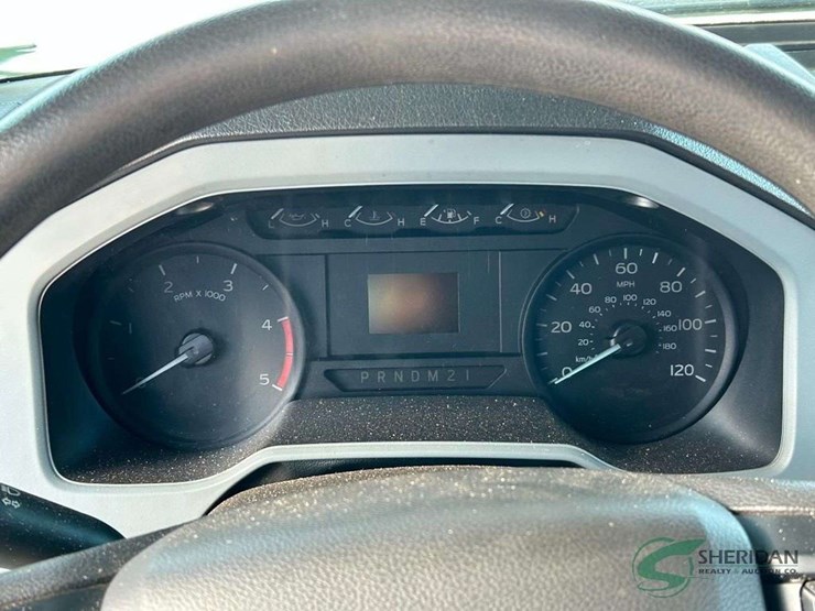 2021-ford-f750-image-30