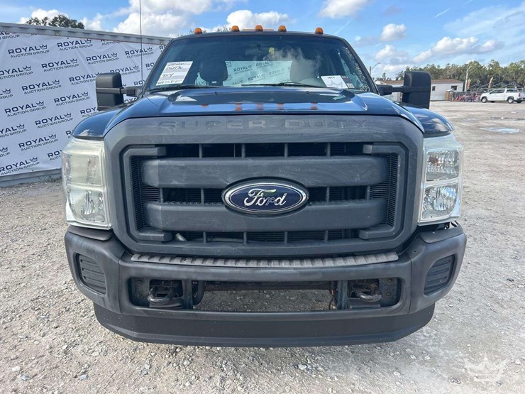 2012-ford-f350-image-24