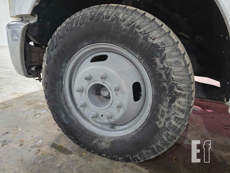 2015-ford-f350-image-24