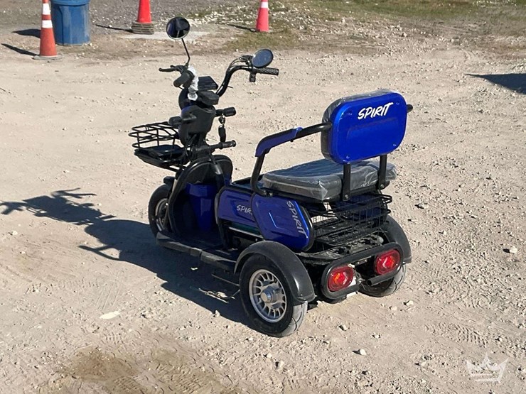 2025-spirit-electric-scooter-image-4