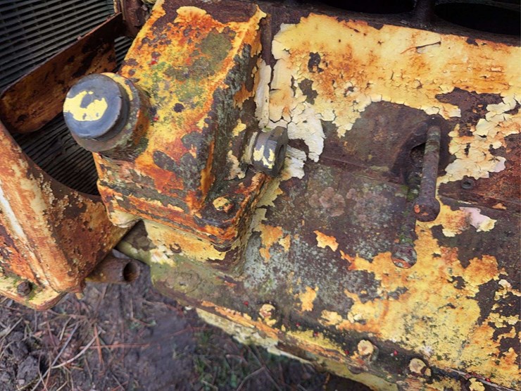 caterpillar-2-ton-crawler-image-10