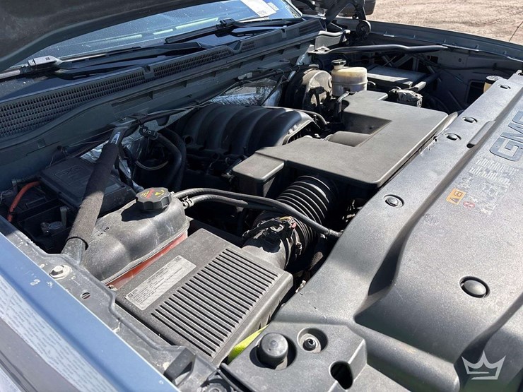 2015-gmc-sierra-1500-slt-image-9