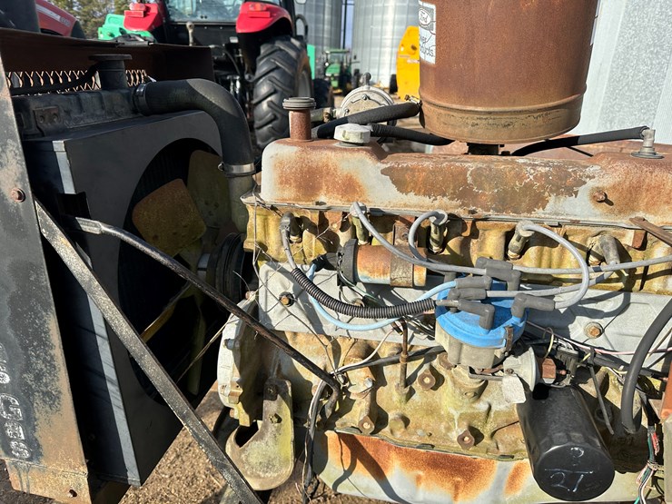 #38438-•-ford-6-cyl-power-unit-image-16