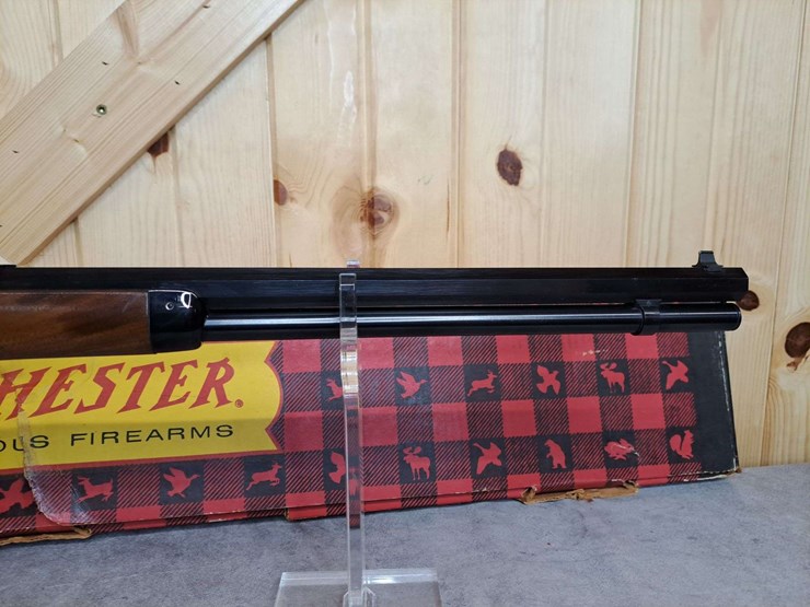 winchester-model-94-canadian-centennial-commemorative-.30-30-lever-action-carbine-image-14