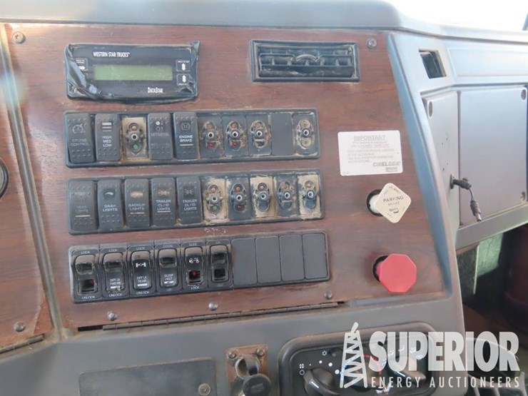 2012-western-star-4900-image-9