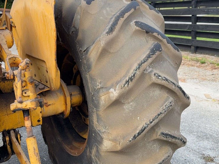 minneapolis-moline-jet-star-3-image-33