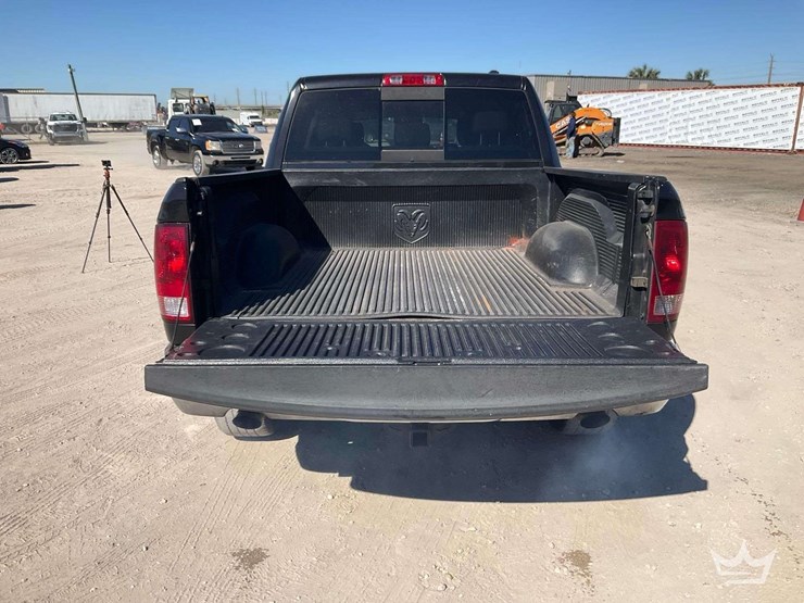 2010-dodge-ram-1500-image-37