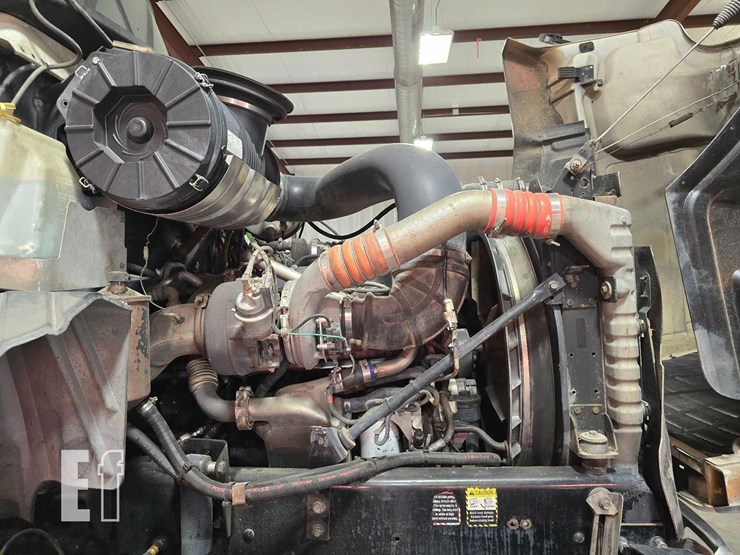 2005-mack-vision-cxn613-image-10